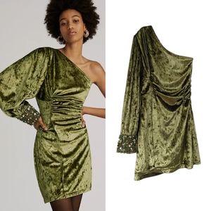 Nirmooha One-Shoulder Velvet Mini Dress
